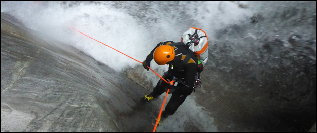 Canyoning