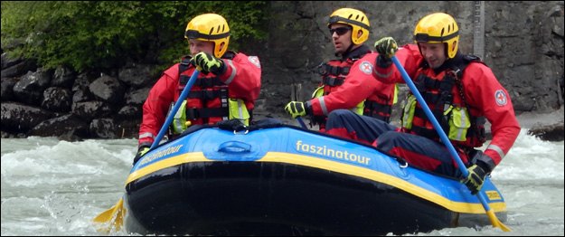 Inflateable paddleboat in Flood Rescue